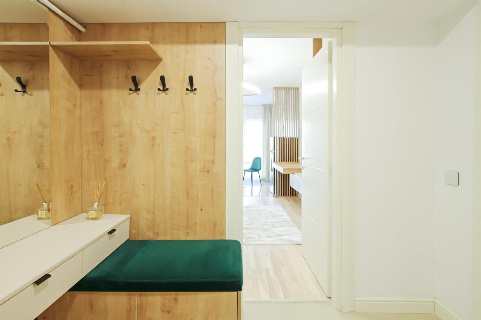 Himson-Designer1 Apartment Iasi Esterno foto
